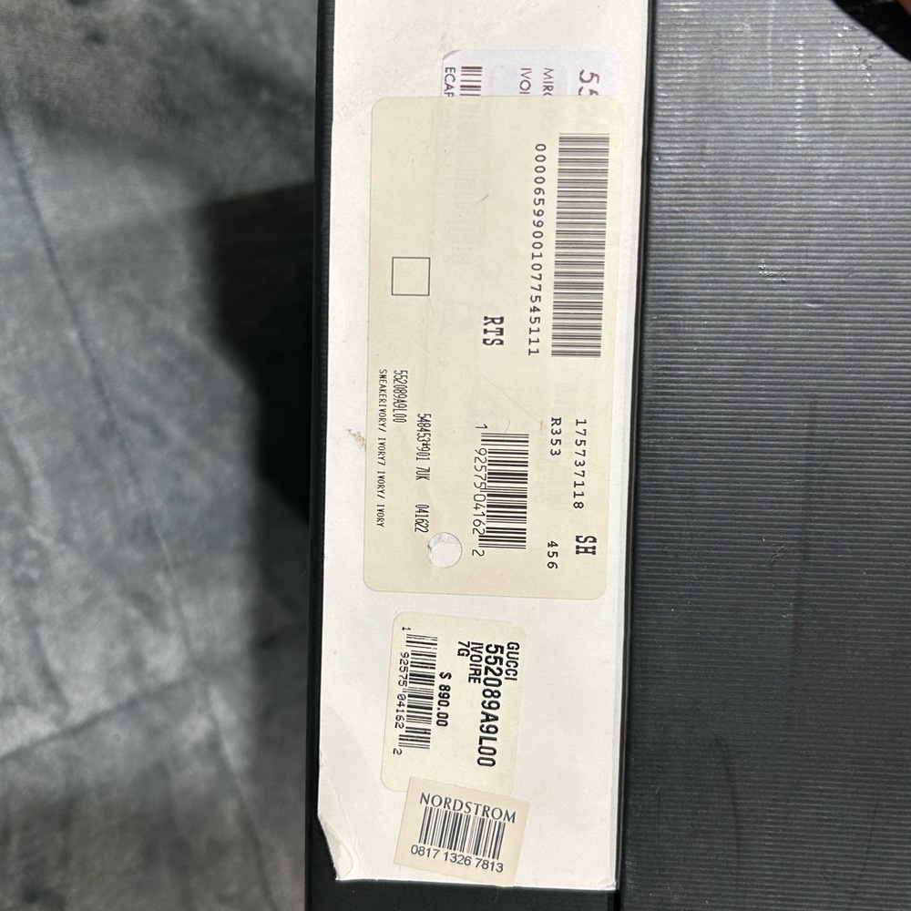 Gucci Rython Sneakers - Picture 3 of 13